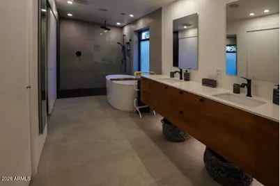 8413 E Welsh Trail, Scottsdale, AZ 85258 - Photo 10