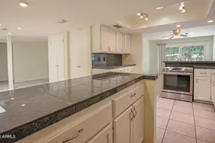 6330 E Catalina Dr, Scottsdale, AZ 85251 - Photo 4