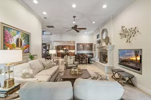 3450 E Pyrenees Pass, Phoenix, AZ 85018 - Photo 10