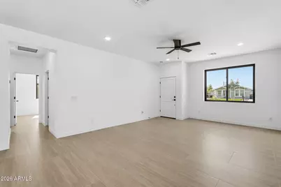 392 W Lincoln Avenue, Coolidge, AZ 85128 - Photo 6