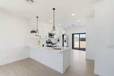 392 W Lincoln Avenue, Coolidge, AZ 85128 - Photo 8