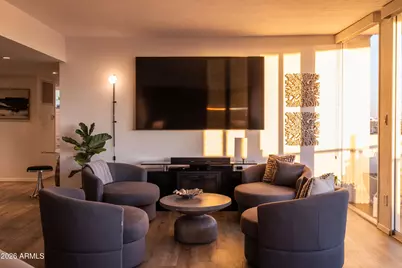 2323 N Central Avenue #1103, Phoenix, AZ 85004 - Photo 10