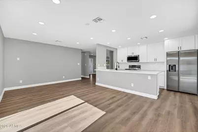 8219 E Whitton Avenue, Scottsdale, AZ 85251 - Photo 10