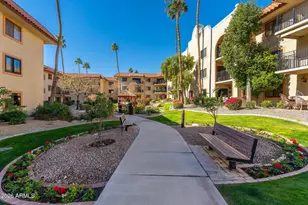 10330 W Thunderbird Blvd, Sun City, AZ 85351 - Photo 28