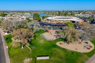 10330 W Thunderbird Blvd, Sun City, AZ 85351 - Photo 68