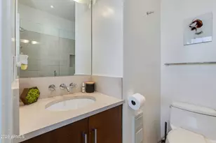 4747 N Scottsdale Rd, Scottsdale, AZ 85251 - Photo 18