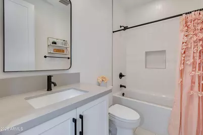 5513 E Verde Lane, Phoenix, AZ 85018 - Photo 16