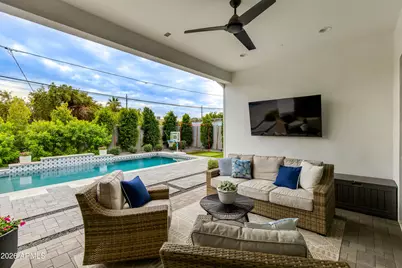 5513 E Verde Lane, Phoenix, AZ 85018 - Photo 24