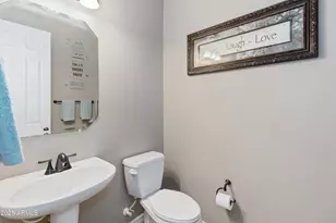 2574 E Donato Dr, Gilbert, AZ 85298 - Photo 8