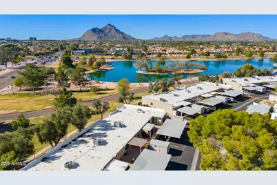 5034 N 81st Street, Scottsdale, AZ 85250 - Photo 2