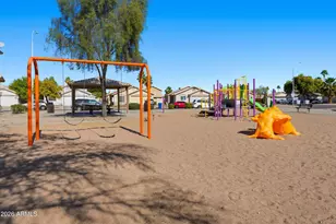 821 E Kesler Ln, Chandler, AZ 85225 - Photo 62