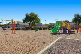 821 E Kesler Ln, Chandler, AZ 85225 - Photo 64