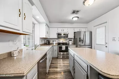 3402 N 88th Avenue, Phoenix, AZ 85037 - Photo 14