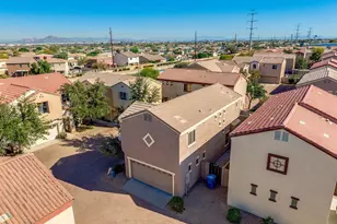 1332 E Dunbar Dr, Phoenix, AZ 85042 - Photo 38