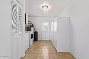 3929 S Pine St, Tempe, AZ 85282 - Photo 18