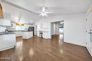 16443 N 34th Pl, Phoenix, AZ 85032 - Photo 14