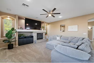 11331 N 152nd Drive, Surprise, AZ 85379 - Photo 10