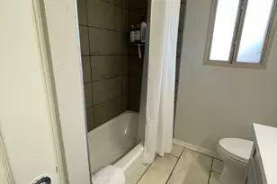 1053 E Alameda Dr, Tempe, AZ 85282 - Photo 20