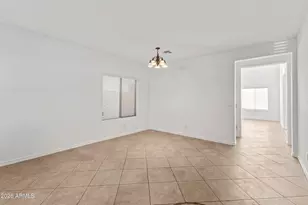 2535 W Lucia Dr, Phoenix, AZ 85085 - Photo 2