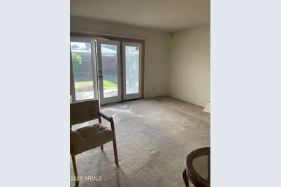 2301 E Laurel Lane, Phoenix, AZ 85028 - Photo 12