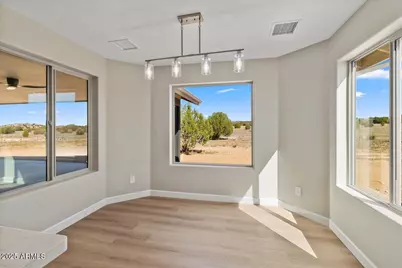 1220 E Cougar Ridge Road, Paulden, AZ 86334 - Photo 10