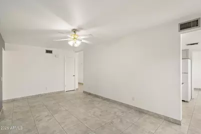 8037 N 40th Avenue, Phoenix, AZ 85051 - Photo 8