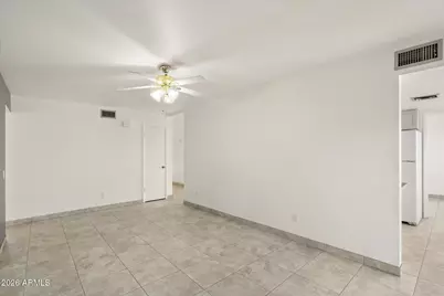 8037 N 40th Avenue, Phoenix, AZ 85051 - Photo 8