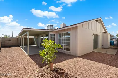 8037 N 40th Avenue, Phoenix, AZ 85051 - Photo 24