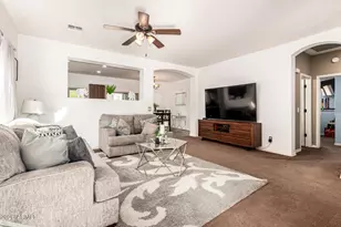 41490 N Cherry St, San Tan Valley, AZ 85140 - Photo 10