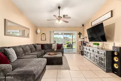 6512 N 90th Drive, Glendale, AZ 85305 - Photo 10