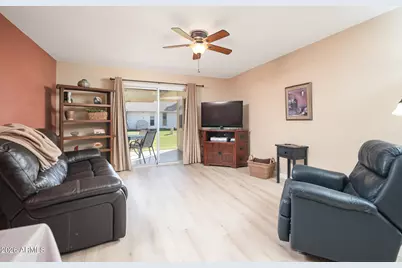 19221 N Sombrero Circle, Sun City, AZ 85373 - Photo 18