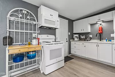 101 E Yuma Street, Huachuca City, AZ 85616 - Photo 8