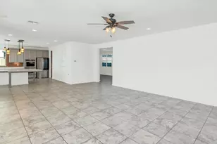 9645 E Theia Dr, Mesa, AZ 85212 - Photo 10