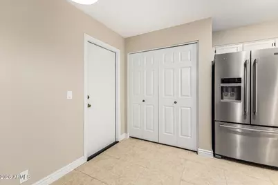 9325 W Topeka Drive, Peoria, AZ 85382 - Photo 8