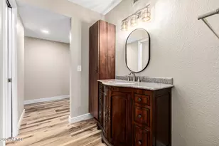 9325 W Topeka Dr, Peoria, AZ 85382 - Photo 16