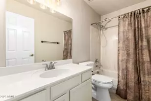 9325 W Topeka Dr, Peoria, AZ 85382 - Photo 20