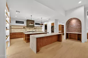 4434 E Mitchell Dr, Phoenix, AZ 85018 - Photo 14