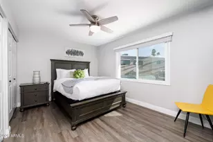 8714 E MacKenzie Dr, Scottsdale, AZ 85251 - Photo 16