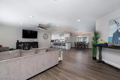 8714 E Mackenzie Drive, Scottsdale, AZ 85251 - Photo 12