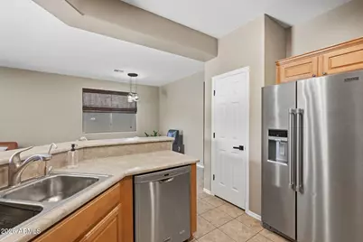 3719 W Memorial Drive, Anthem, AZ 85086 - Photo 6