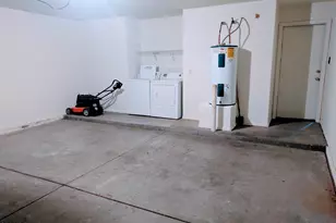 15440 W Mauna Loa Ln, Surprise, AZ 85379 - Photo 24