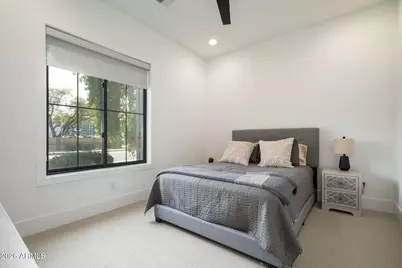 3226 E Glenrosa Avenue, Phoenix, AZ 85018 - Photo 22