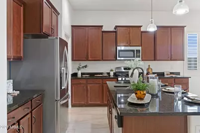 20537 W Valley View Drive, Buckeye, AZ 85396 - Photo 8