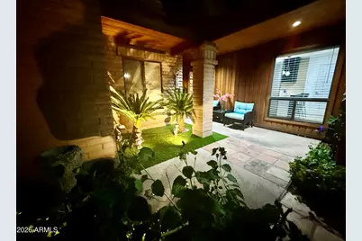 22 W Royal Palm Road, Phoenix, AZ 85021 - Photo 2