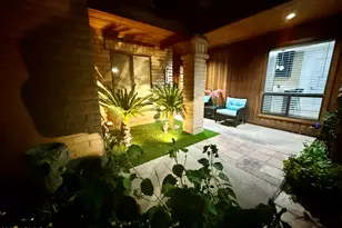 22 W Royal Palm Rd, Phoenix, AZ 85021 - Photo 2