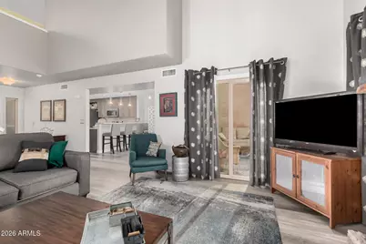 13824 S 42nd Place, Phoenix, AZ 85044 - Photo 8