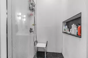 9900 E Luxury Assisted Living Blvd, Scottsdale, AZ 85260 - Photo 58