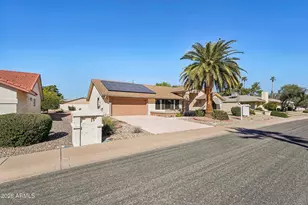 20042 N Crown Ridge Dr, Sun City West, AZ 85375 - Photo 6