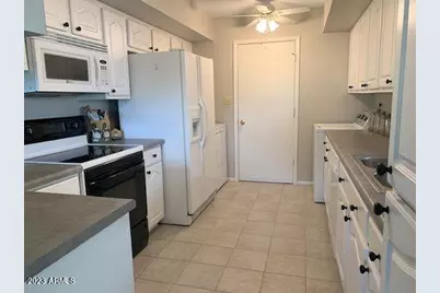 9466 E Sun Lakes Boulevard N, Sun Lakes, AZ 85248 - Photo 6