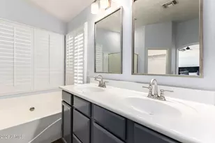 3254 E Washington Ave, Gilbert, AZ 85234 - Photo 16